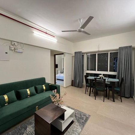 2Bhk Plus Living Room Near Nesco Malad East West Bombay Eksteriør billede